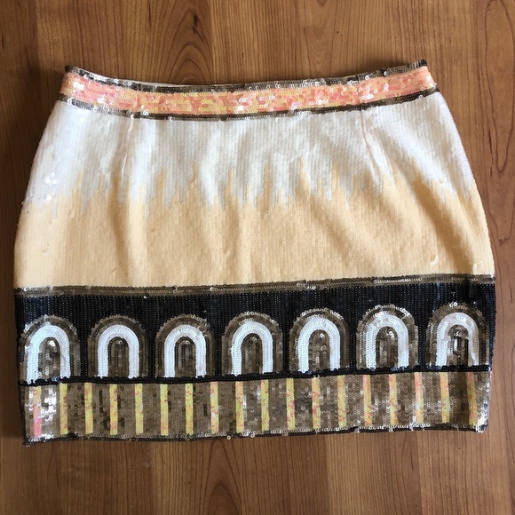 English Rose Yellow Sunrise Sequin Mini Skirt- size M/L - Picture 3 of 14